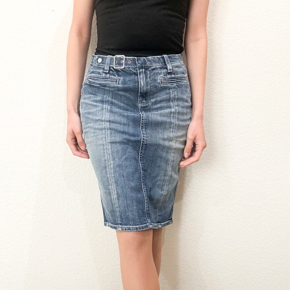 7 FOR ALL MANKIND Blue Denim Belted Skirt (Sz 27)